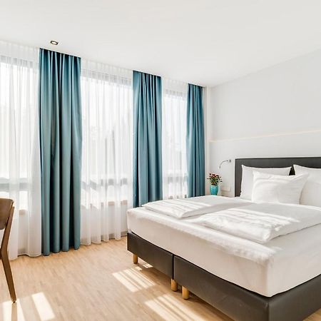 Hotel-Etage Apfelrot Эрдинг Экстерьер фото