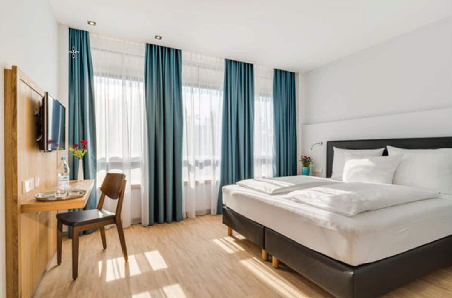 Hotel-Etage Apfelrot Эрдинг Экстерьер фото