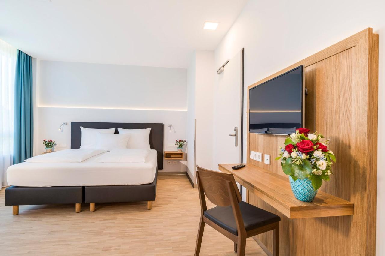 Hotel-Etage Apfelrot Эрдинг Экстерьер фото